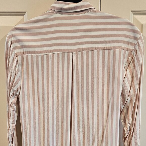 a new day women's blouse - Picture 2 of 4